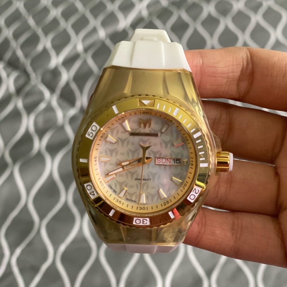 **SOLD**TechnoMarine Cruise Monogram Watch